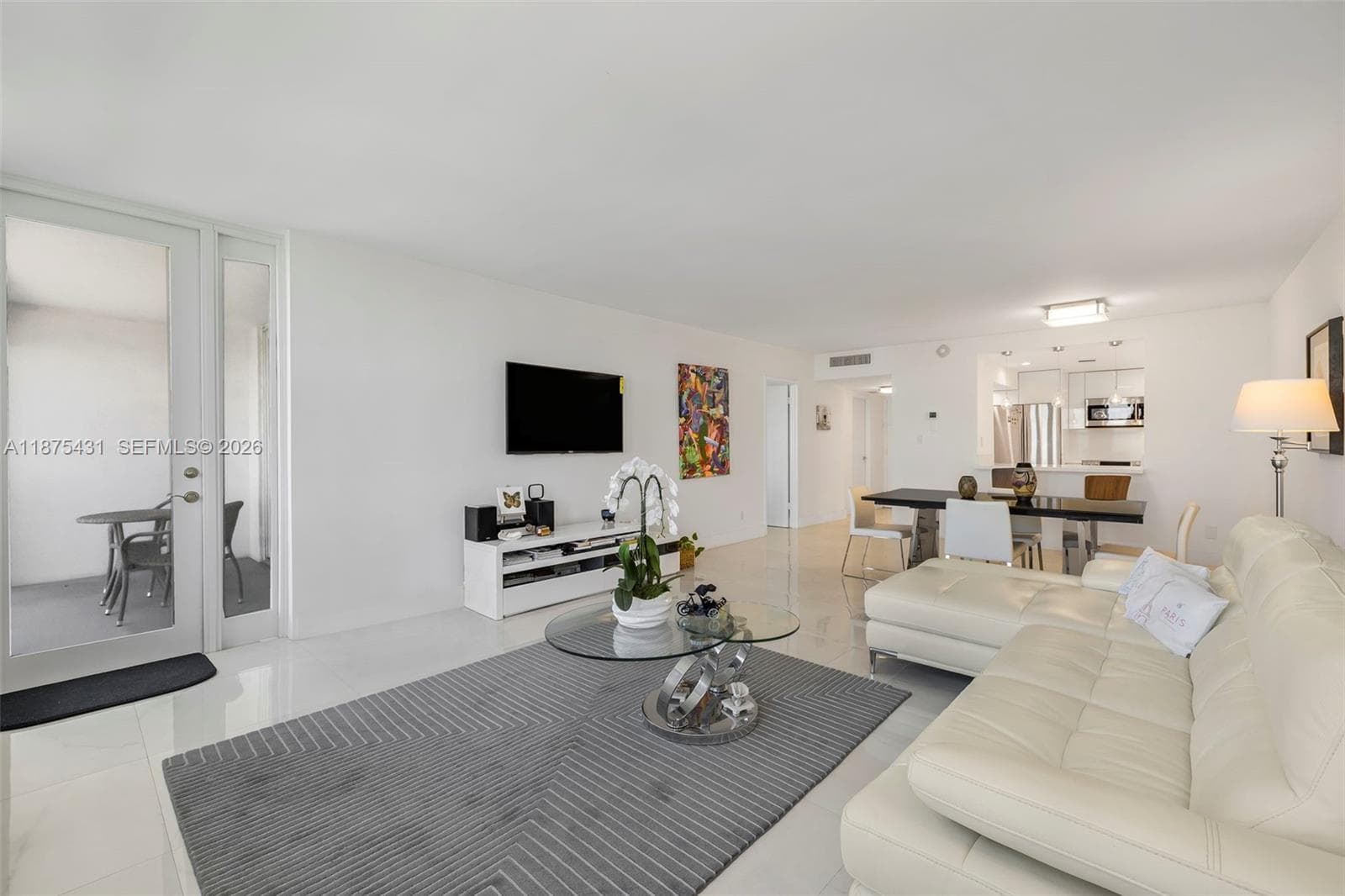 5401 Collins Ave 1231 photo 5