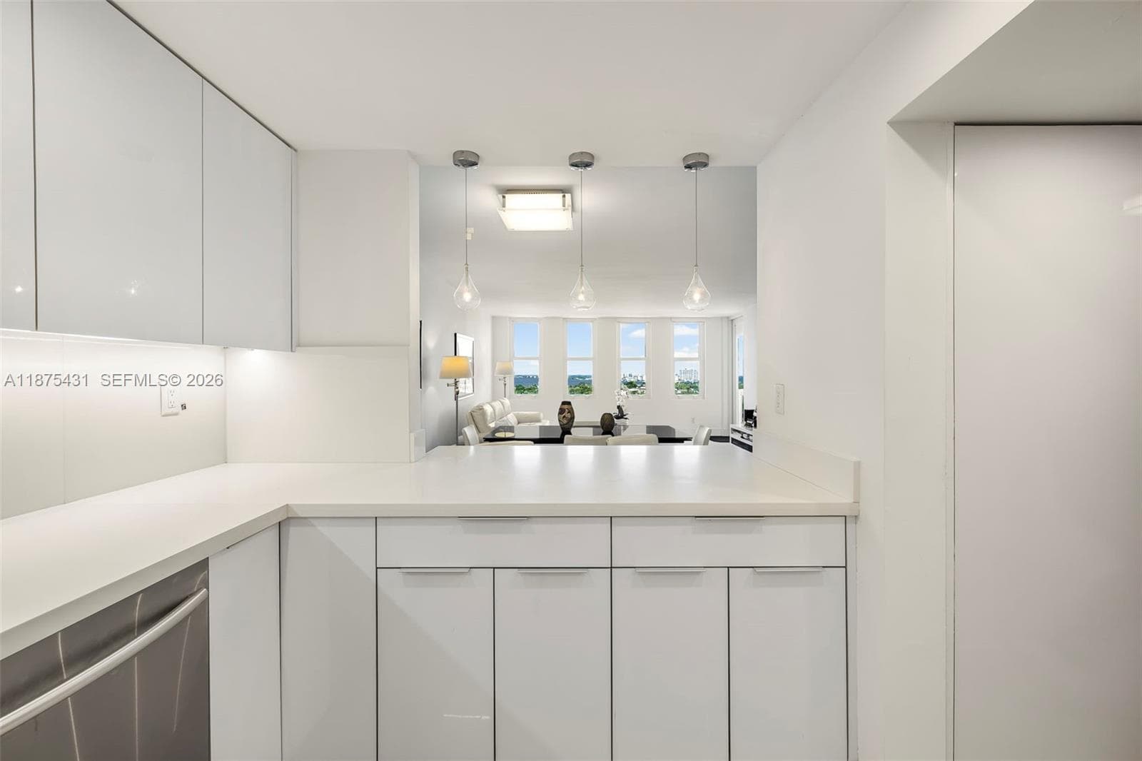 5401 Collins Ave 1231 photo 19