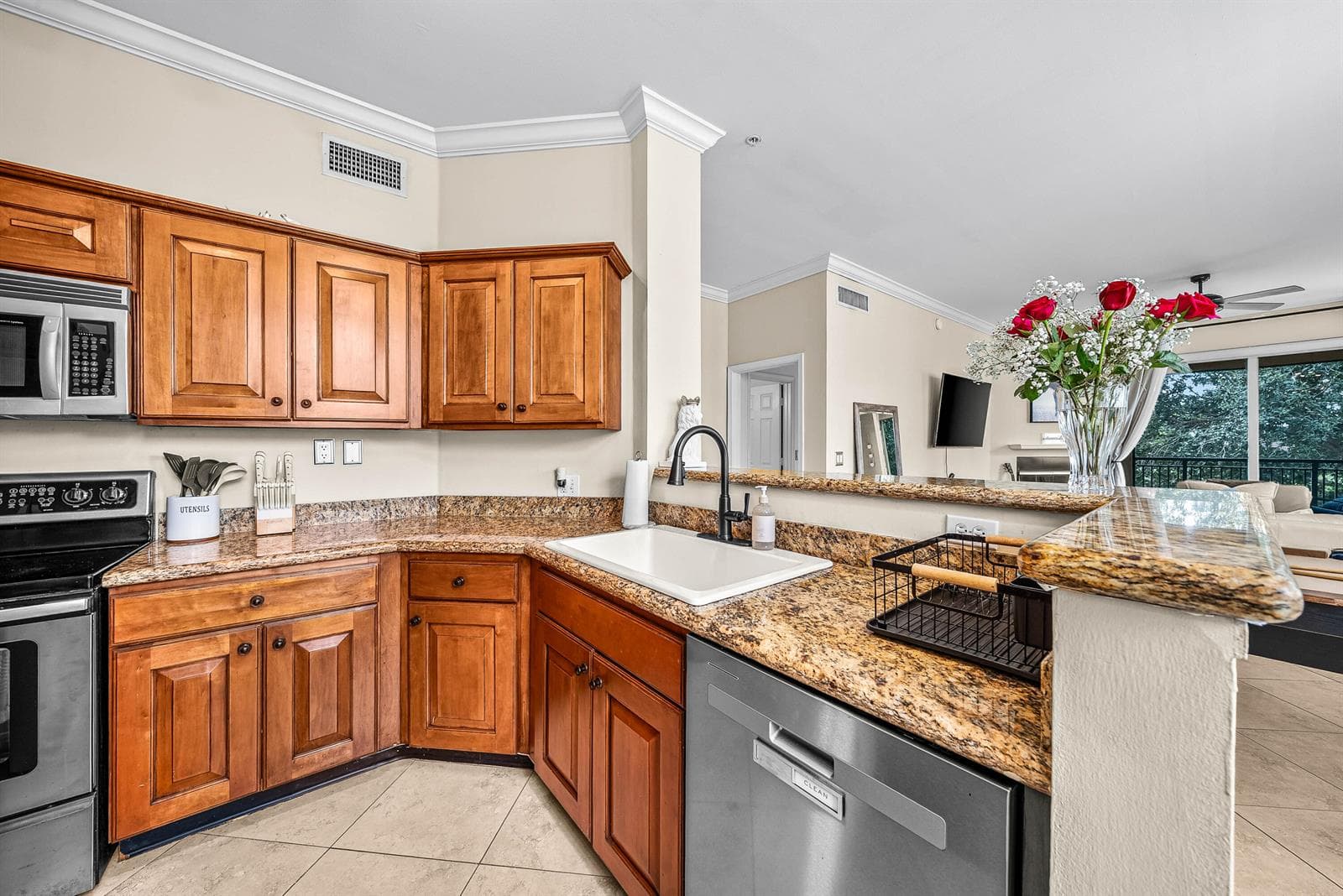 11720 St Andrews Place 308 photo 14