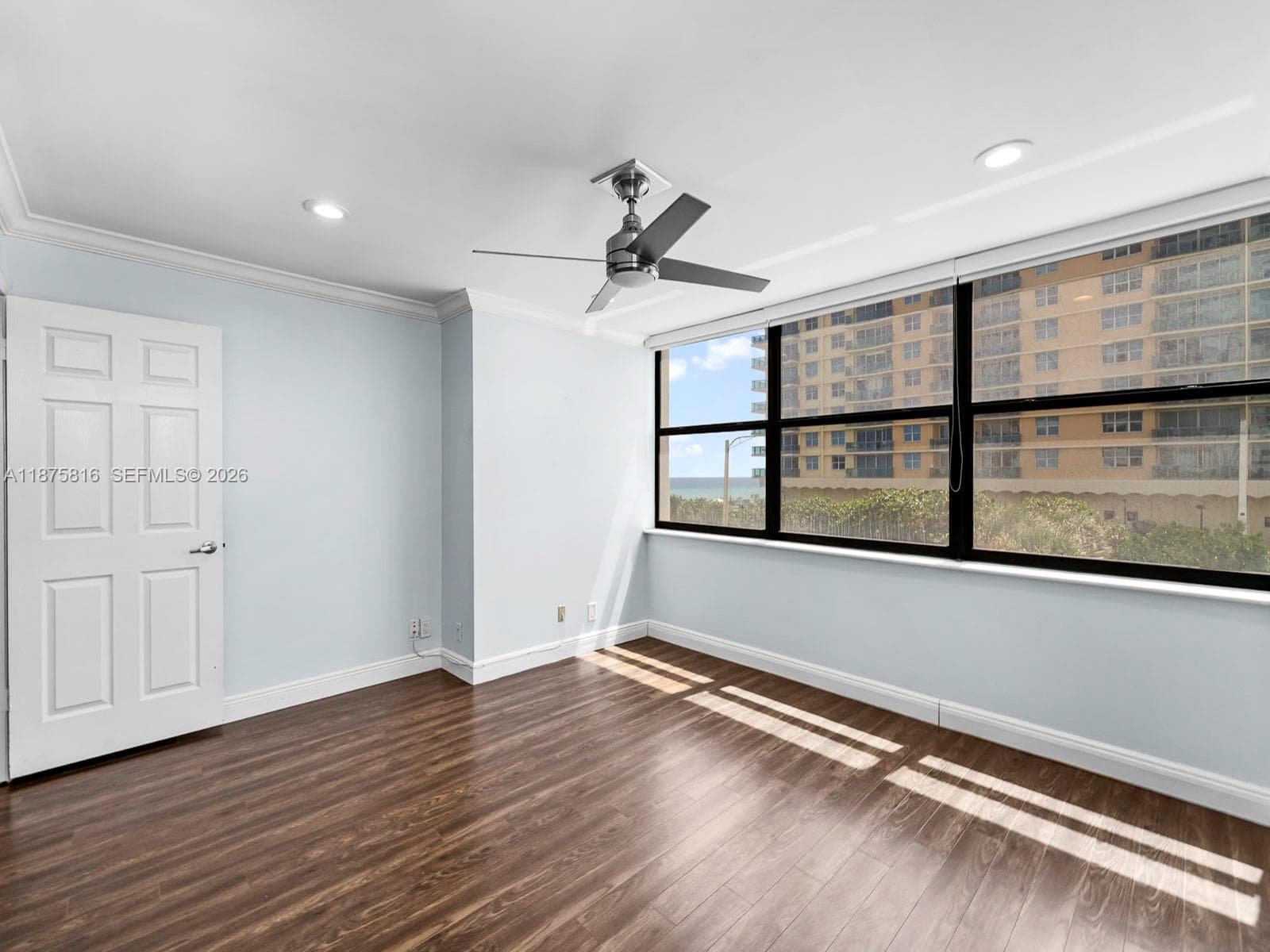 2301 S Ocean Dr 307 photo 17