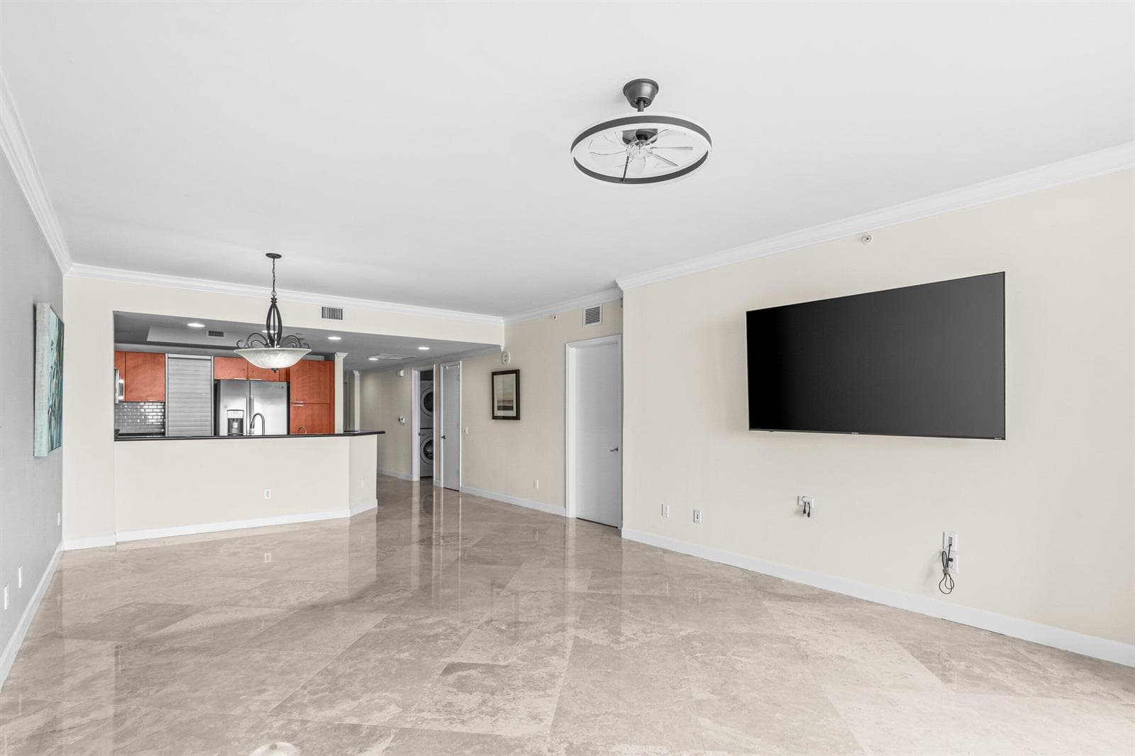 2650 Lake Shore Drive 703 photo 11