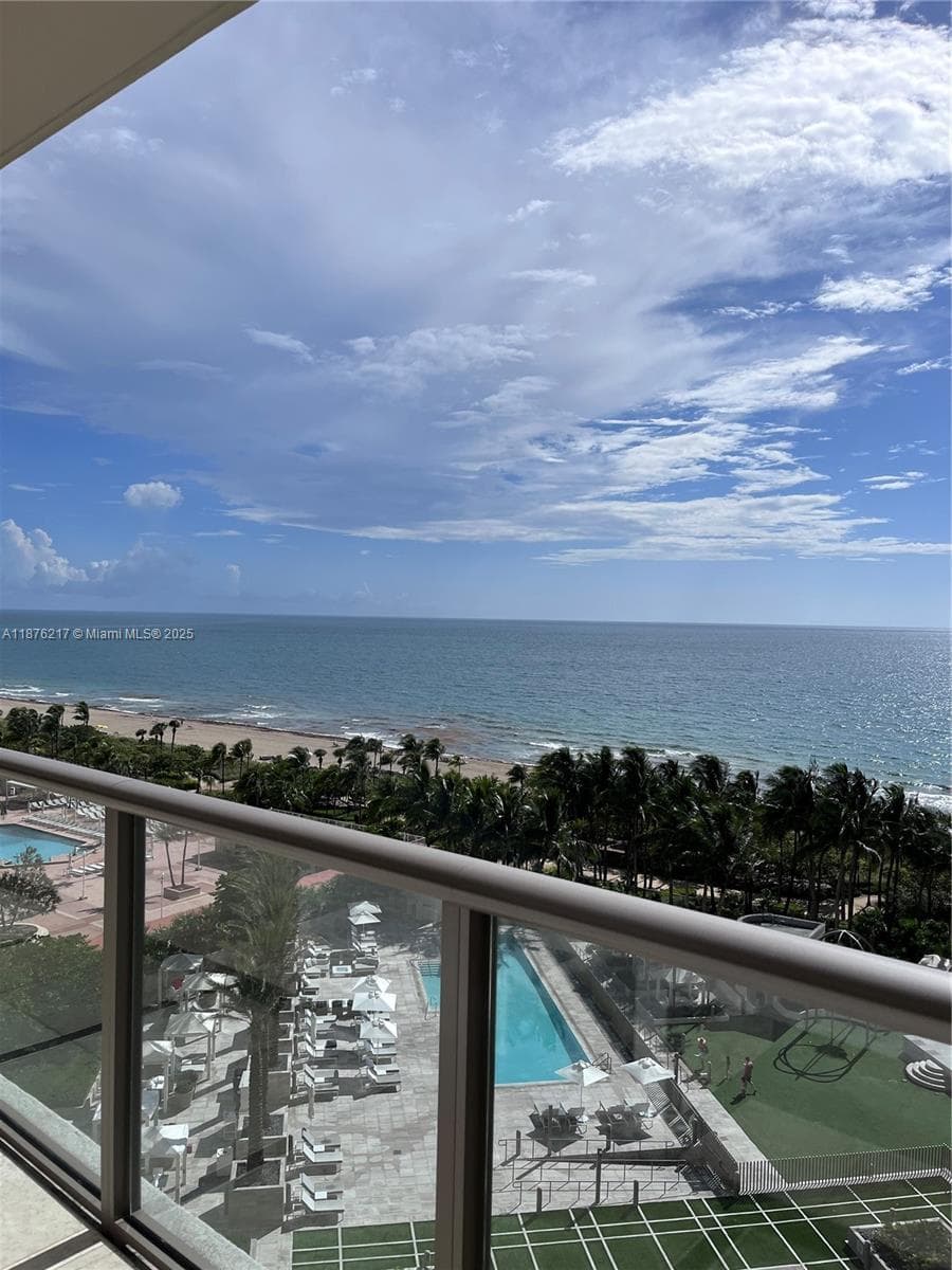 9705 Collins Ave 903N photo 2