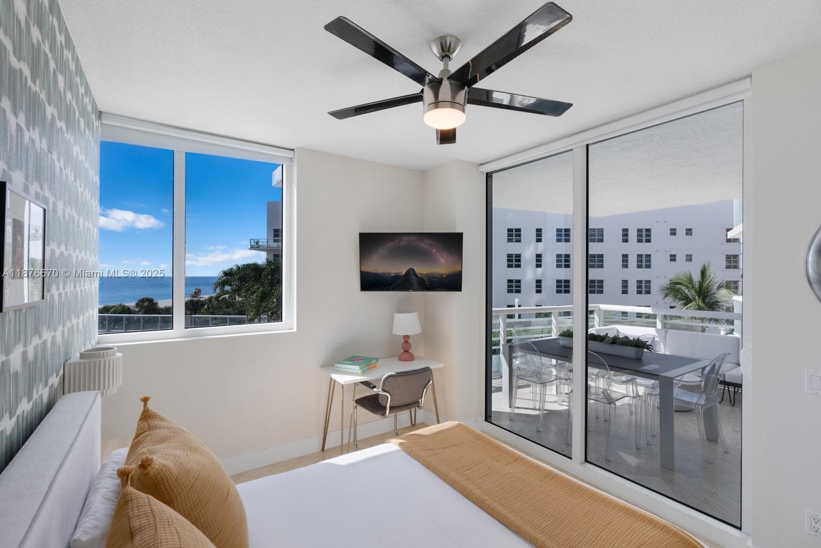 3801 Collins Ave 503 photo 8