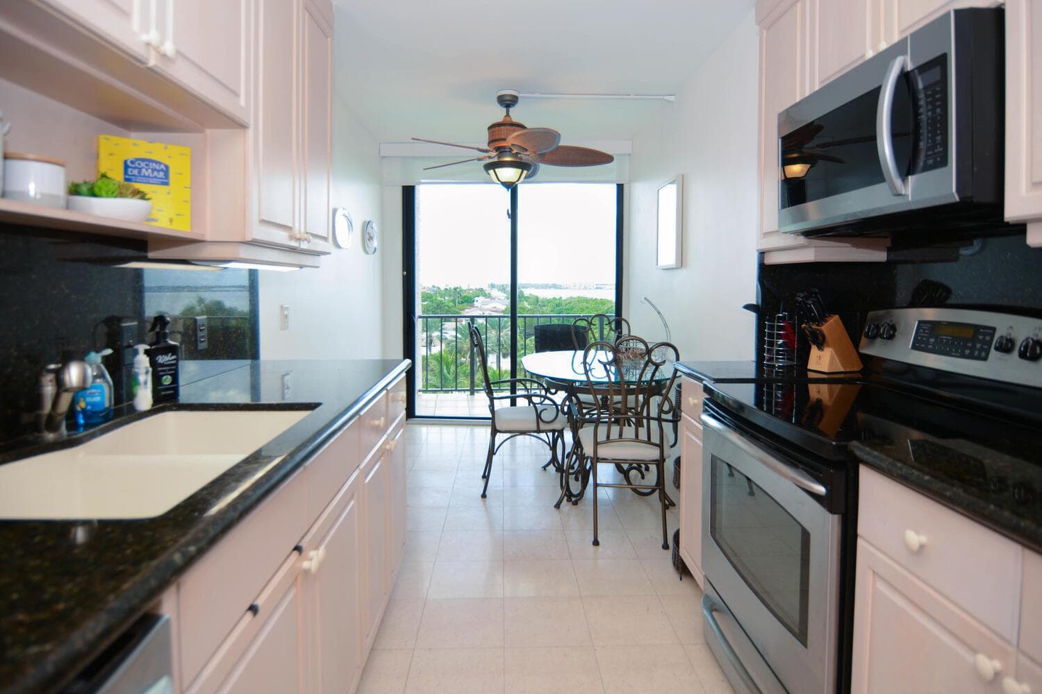 4200 N Ocean Drive 2-605 photo 9