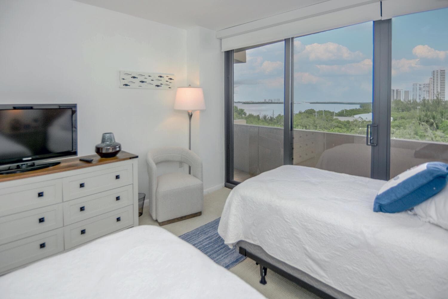 4200 N Ocean Drive 2-605 photo 24