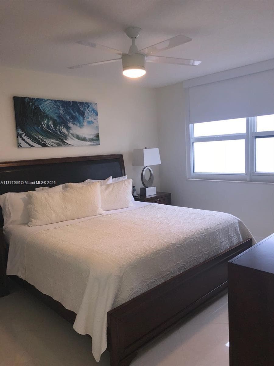 2080 S Ocean Dr 1507 photo 16