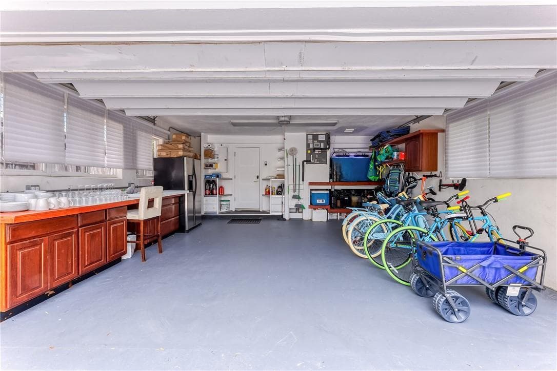 268 Imperial Lane photo 24