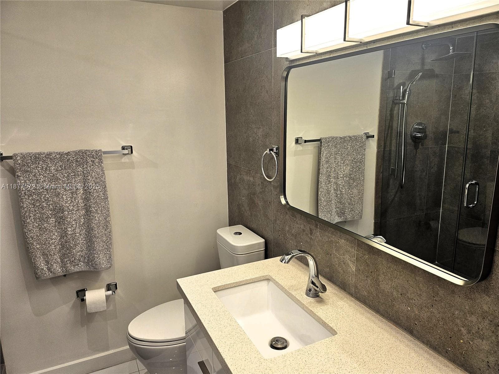 5161 Collins Ave 707 photo 14