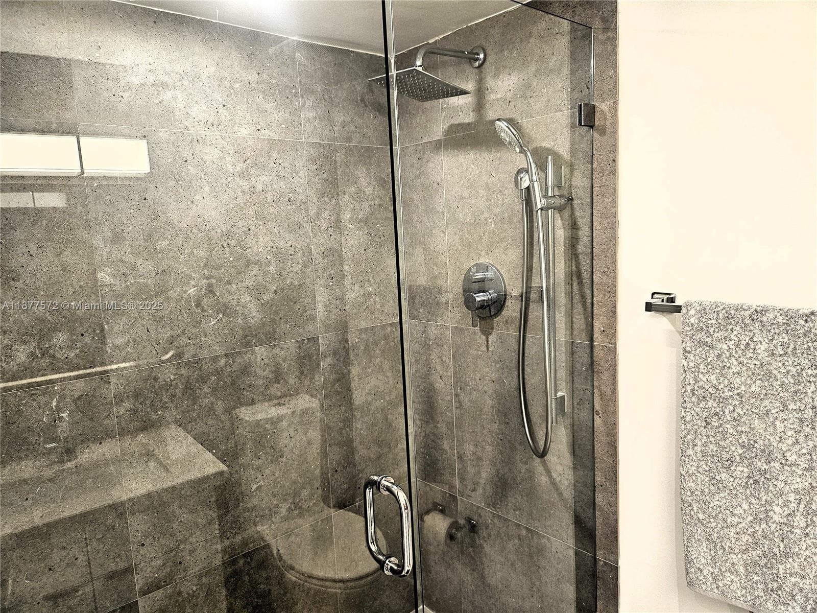 5161 Collins Ave 707 photo 15