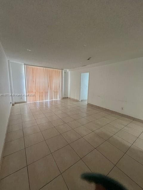 13499 Biscayne Blvd 602 photo 5