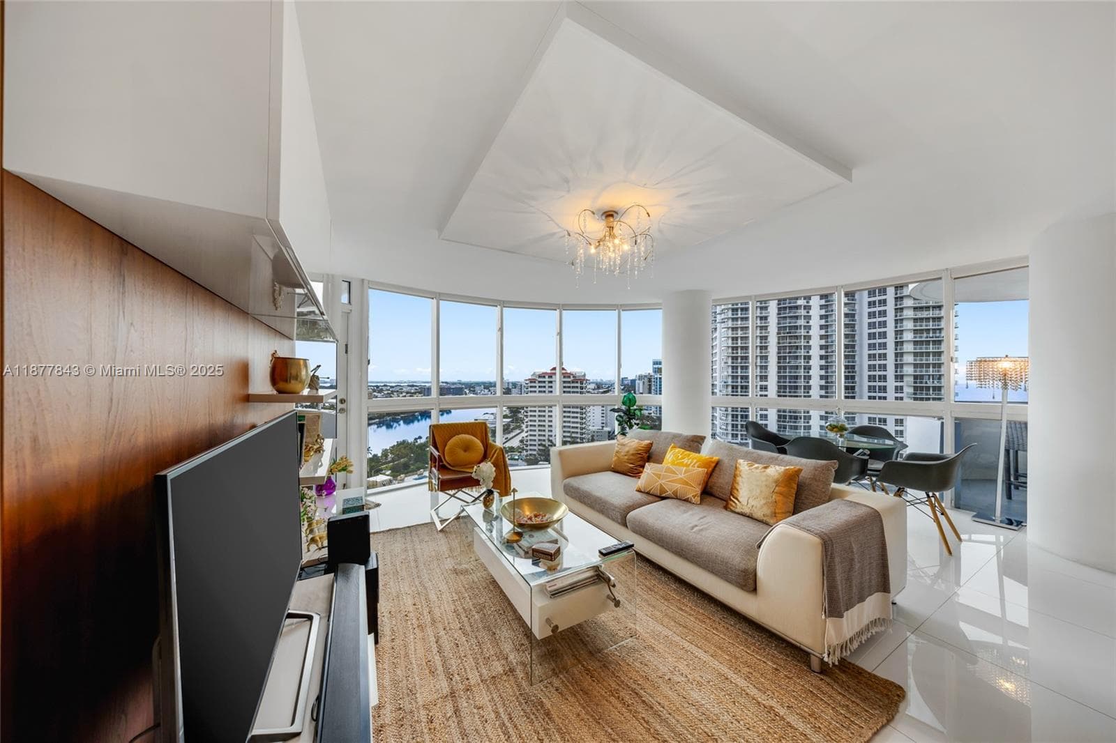 6301 Collins Ave 2107 photo 6