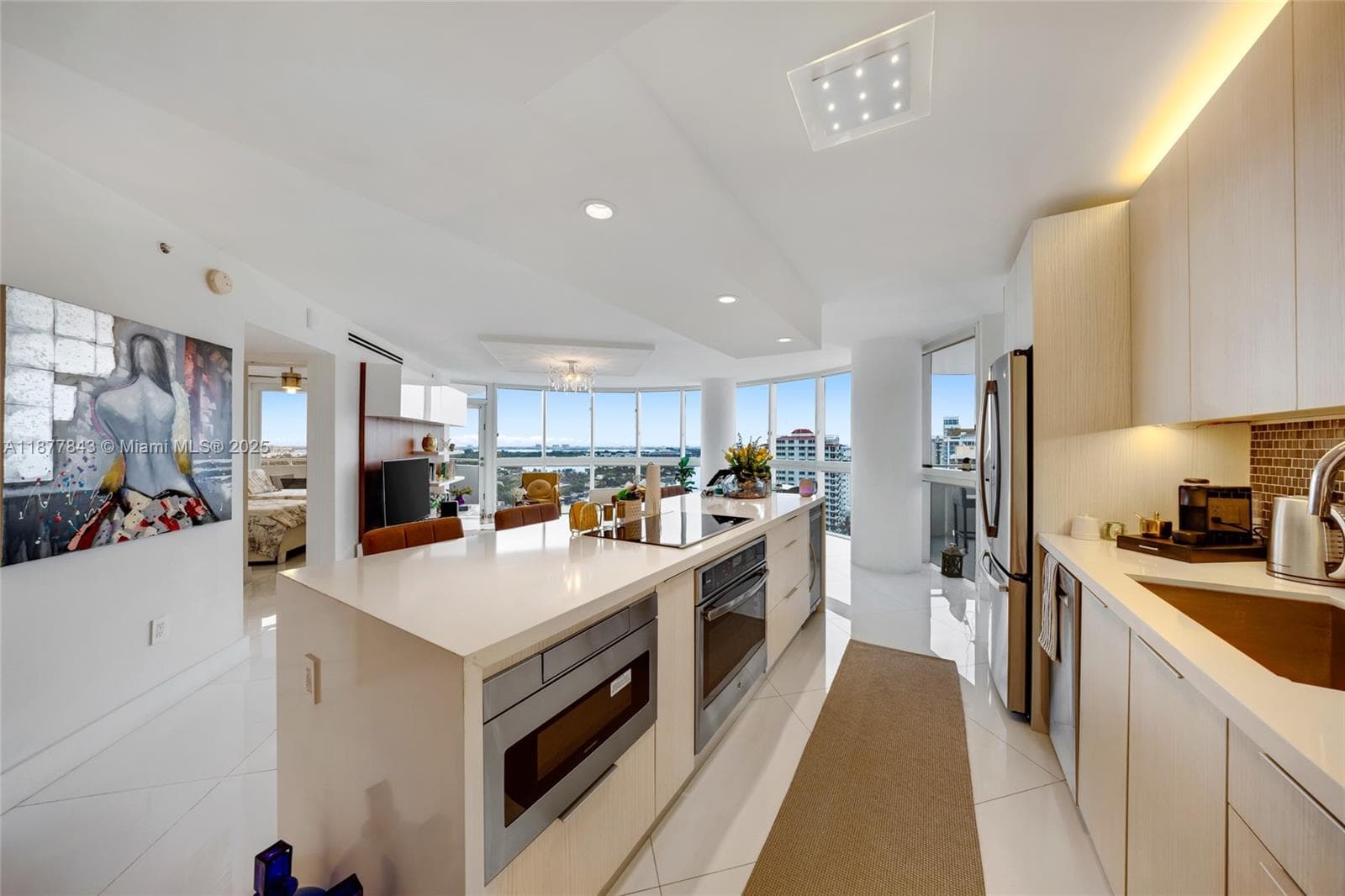 6301 Collins Ave 2107 photo 11
