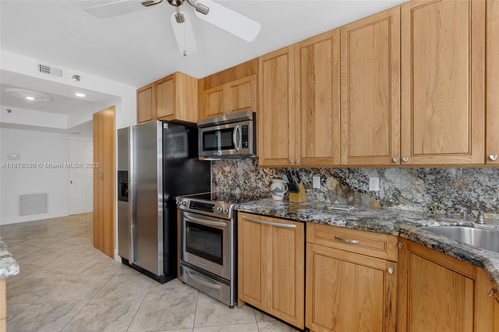 1361 Ocean Blvd 604 photo 8