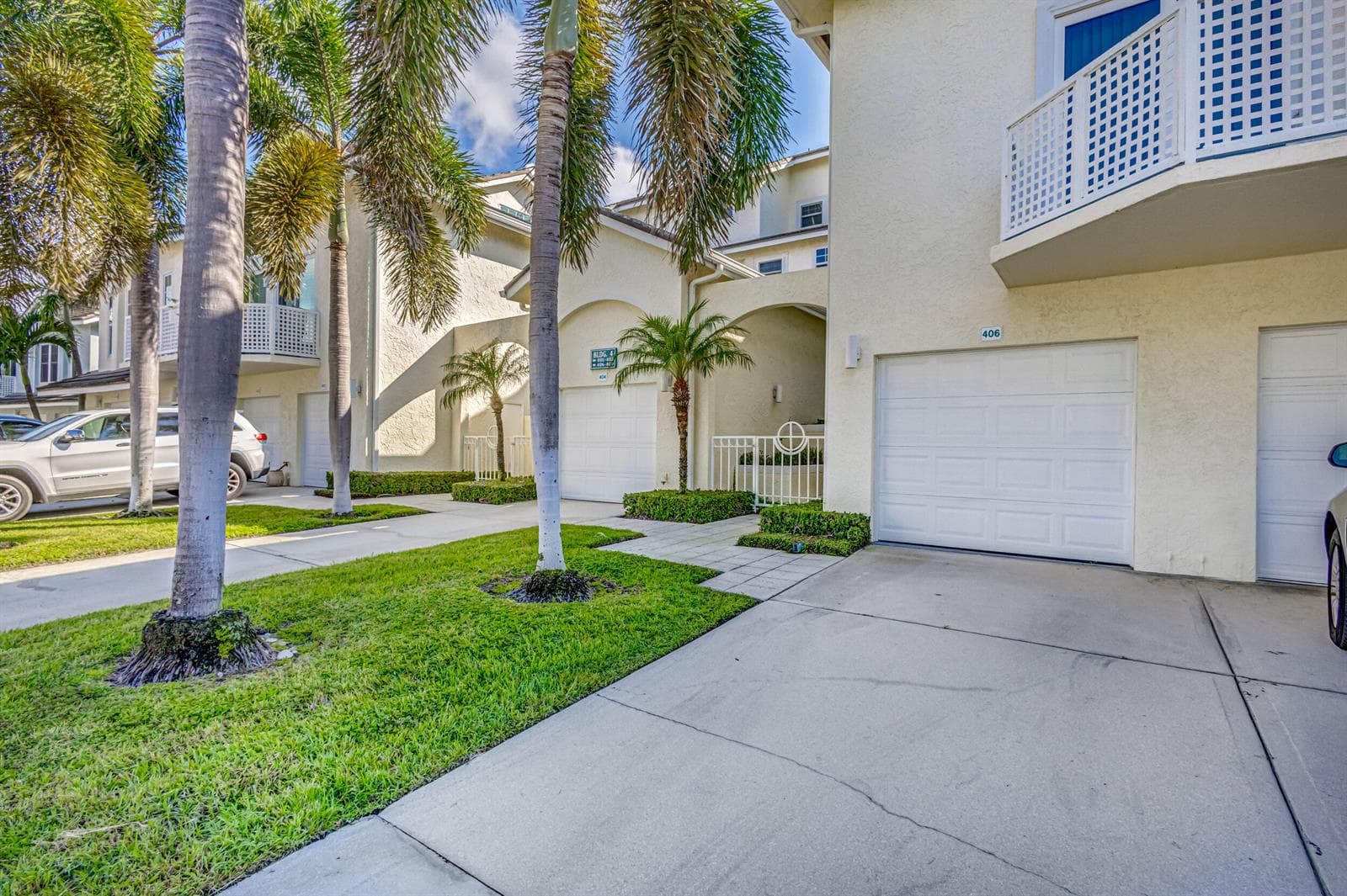 406 Mainsail Circle photo 4