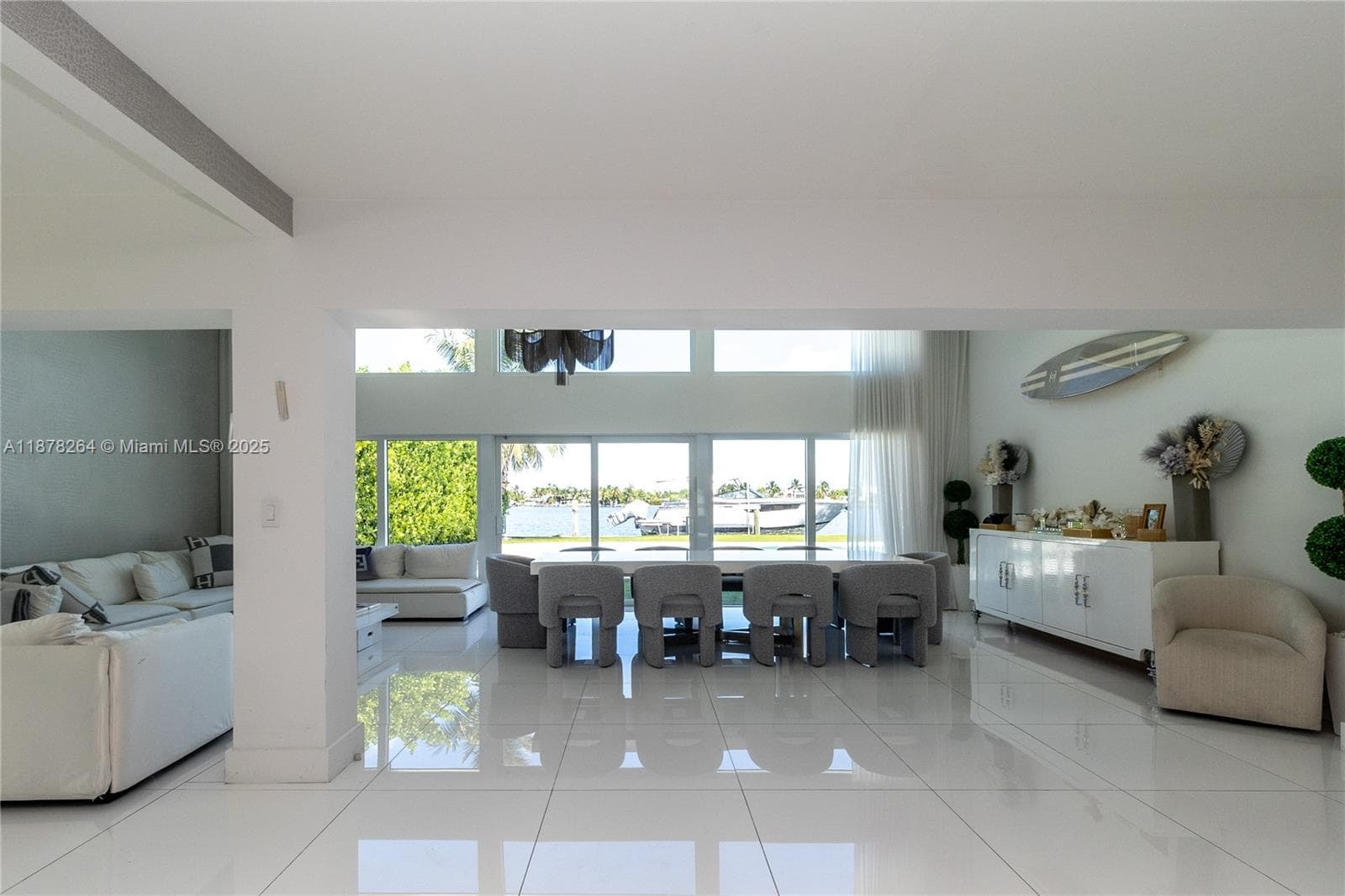 1215 N Biscayne Point Rd photo 1