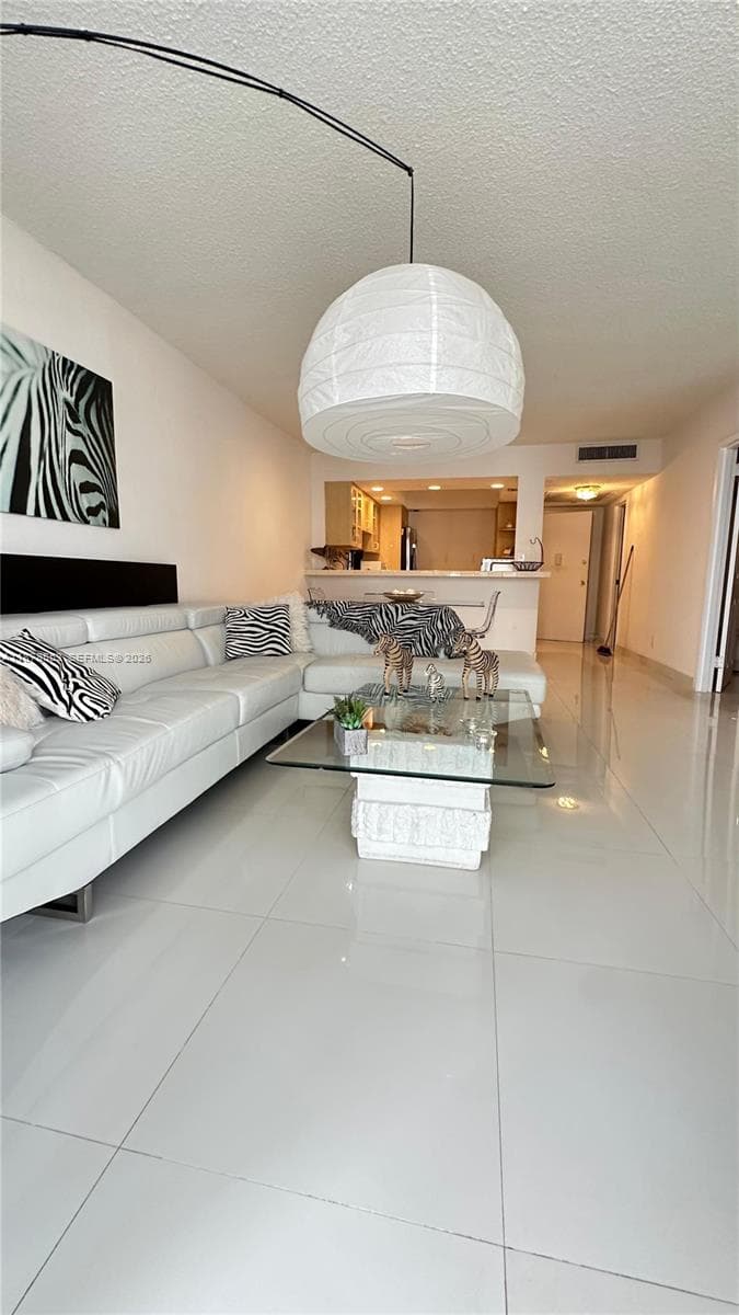 2030 S Ocean Dr 725 photo 11