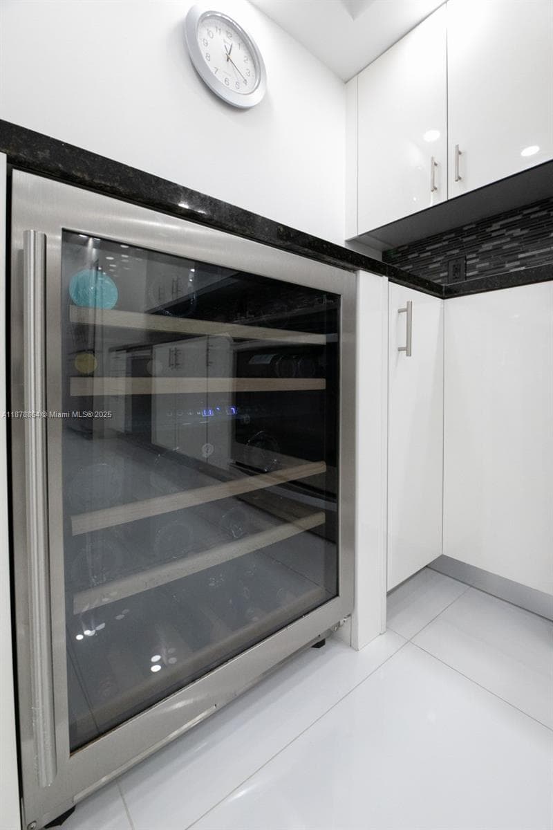 902 photo 11