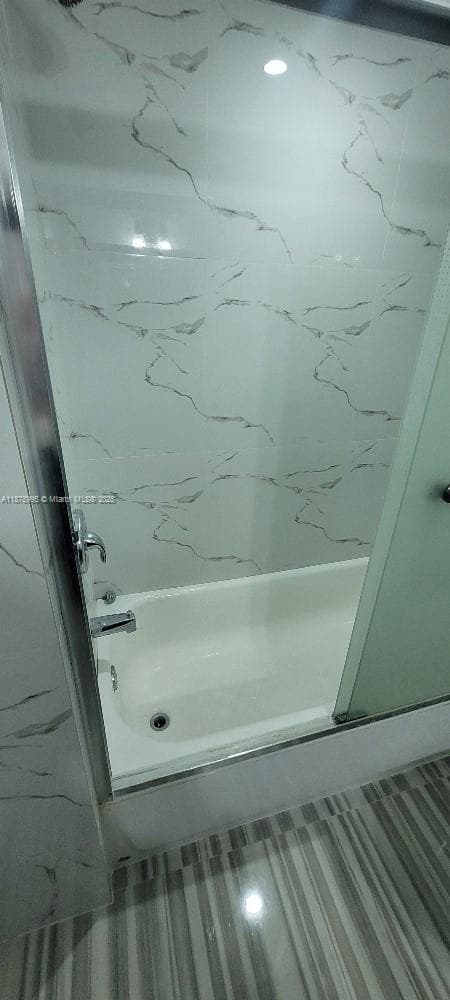 18061 Biscayne Blvd 301 photo 5