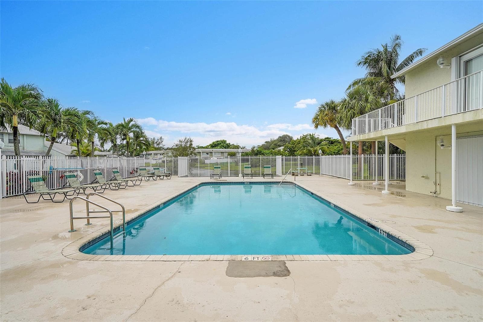 809 Crystal Lake Drive 809 photo 17