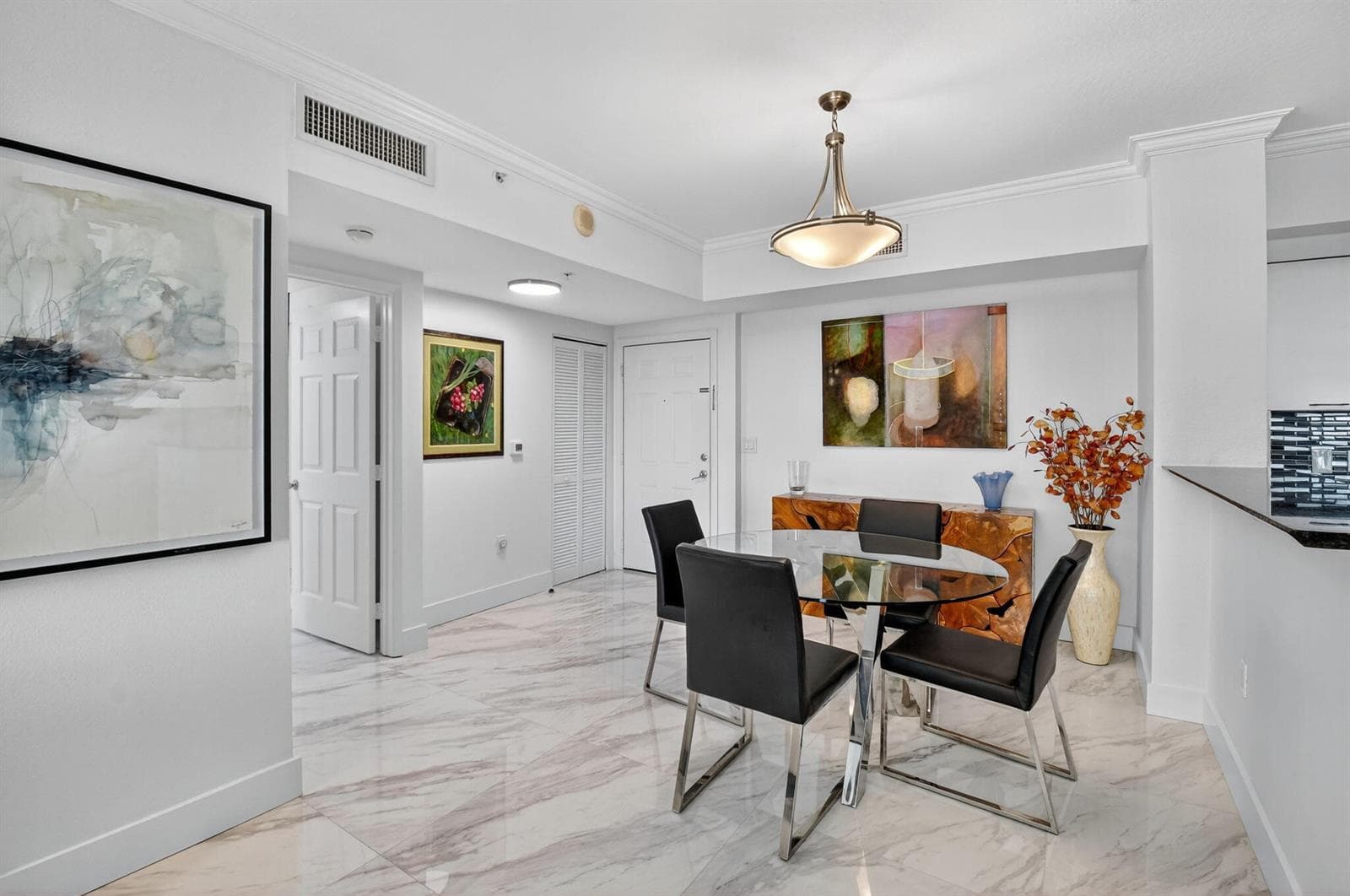 625 Casa Loma Boulevard 1409 photo 13