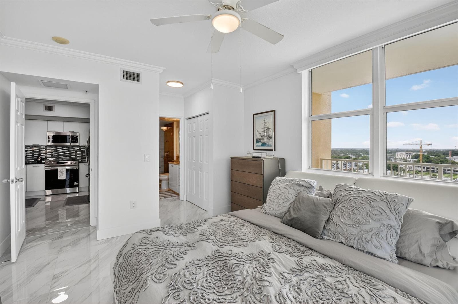 625 Casa Loma Boulevard 1409 photo 21