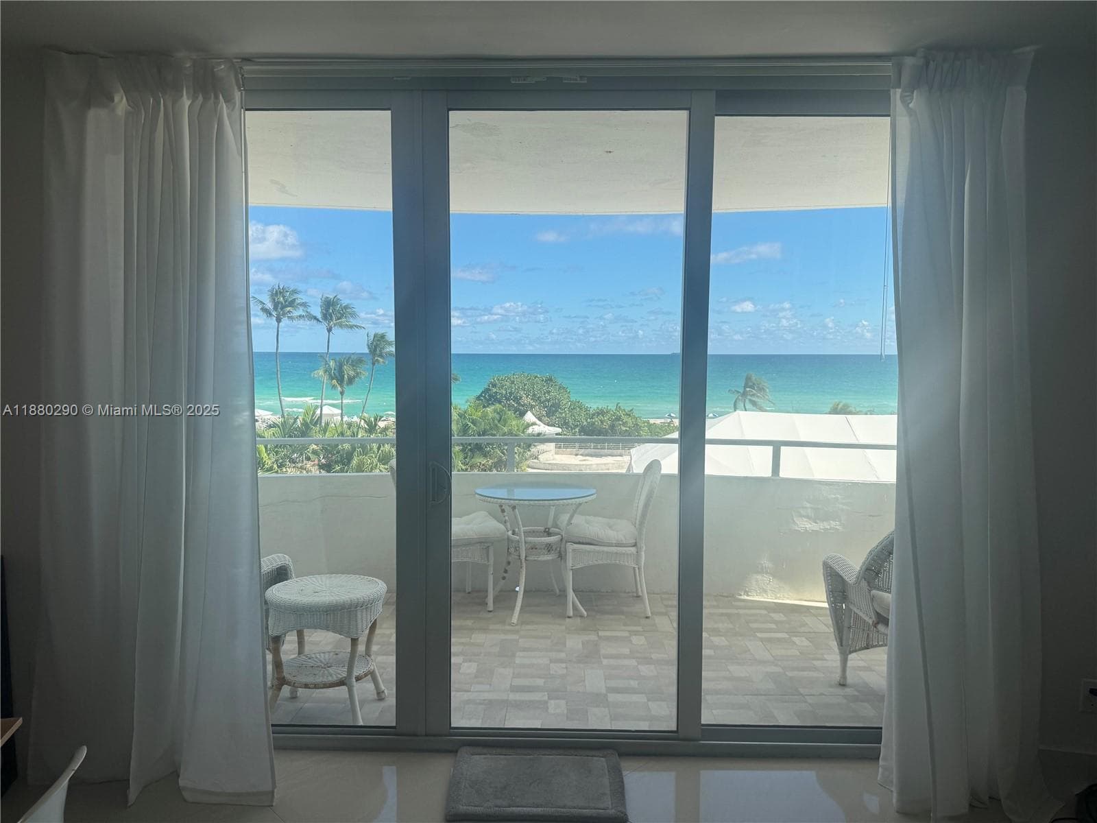 5161 Collins Ave 514 photo 7