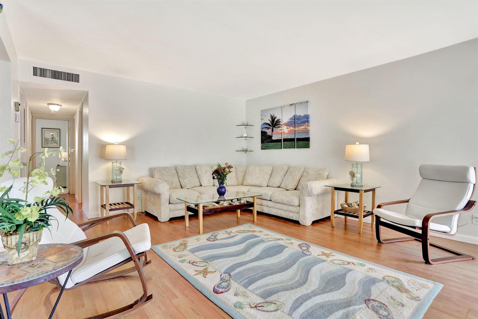 1069 Hillsboro Mile, Unit 705 photo 2