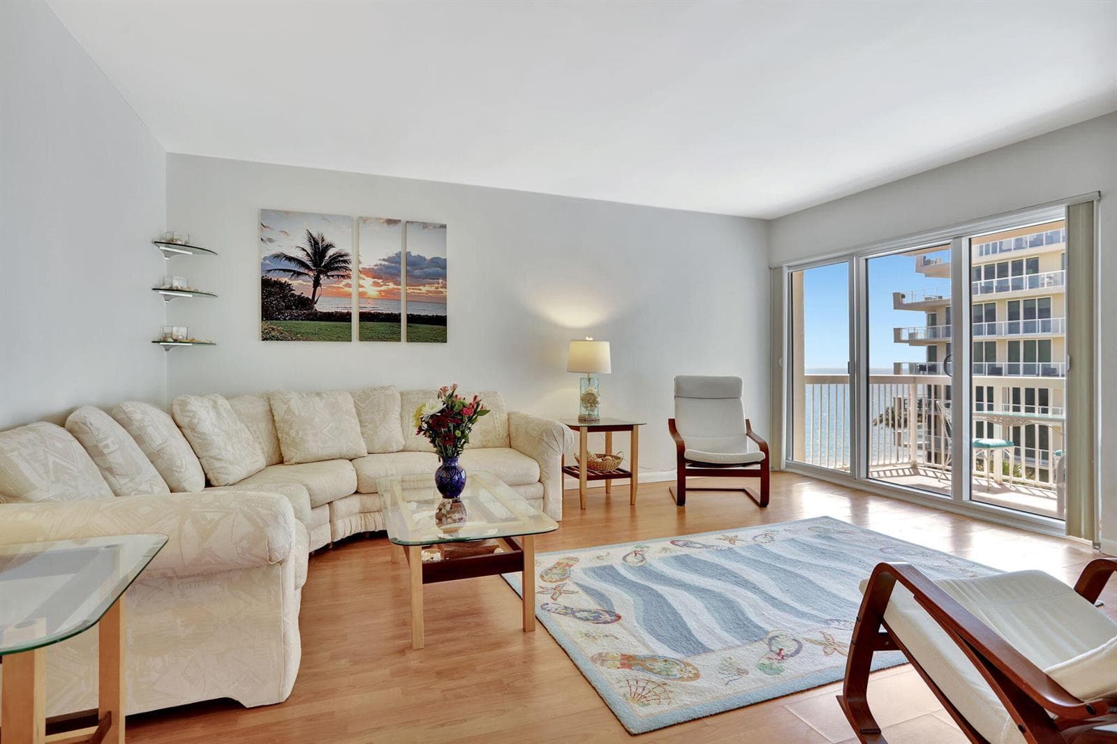 1069 Hillsboro Mile, Unit 705 photo 1