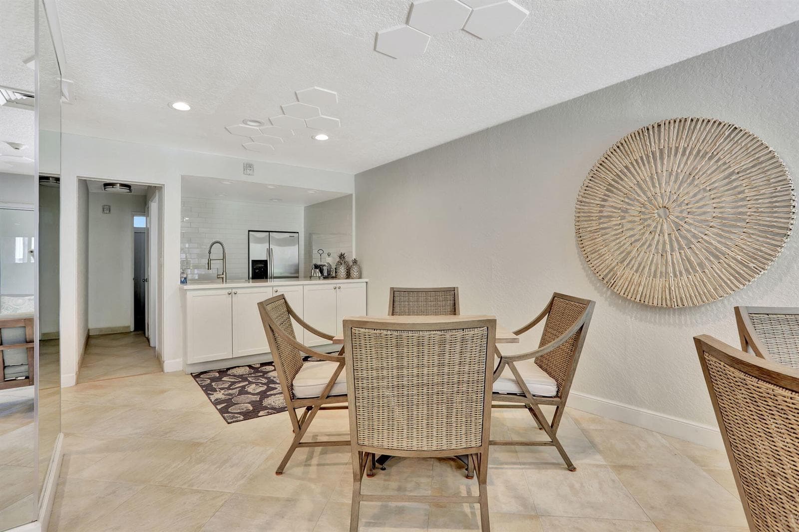 1069 Hillsboro Mile, Unit 705 photo 19