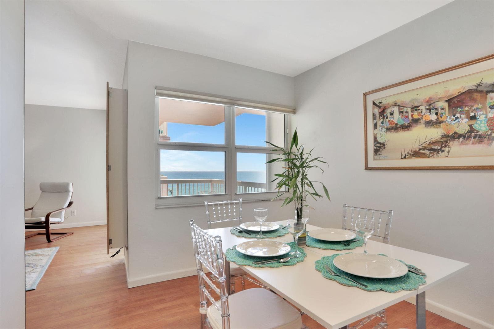 1069 Hillsboro Mile, Unit 705 photo 4