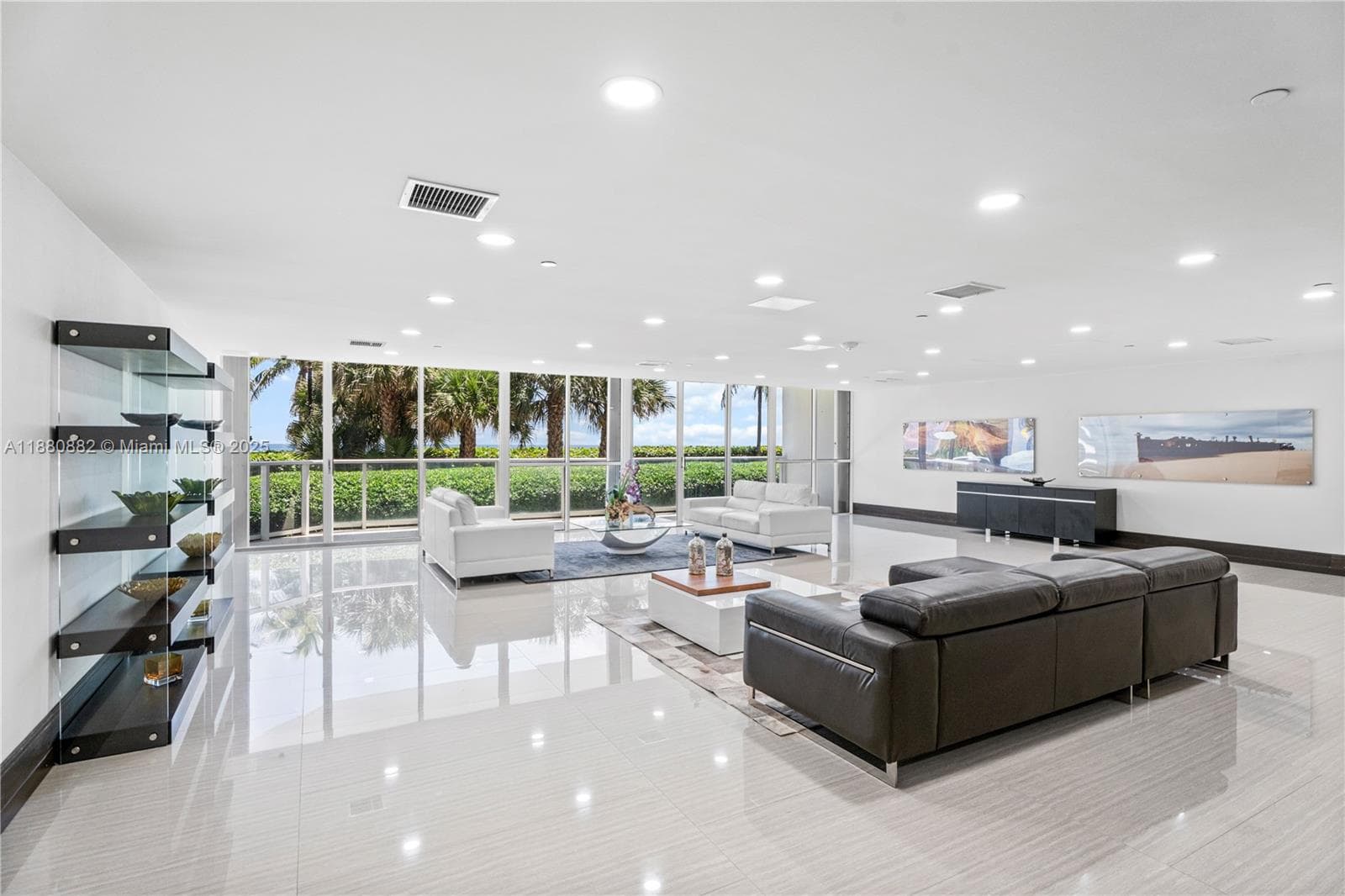 16485 Collins Ave PH35C photo 16