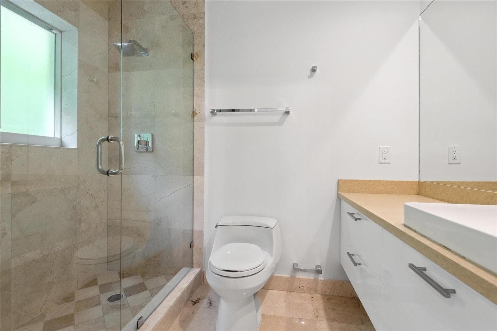 40 Isla Bahia Drive photo 22