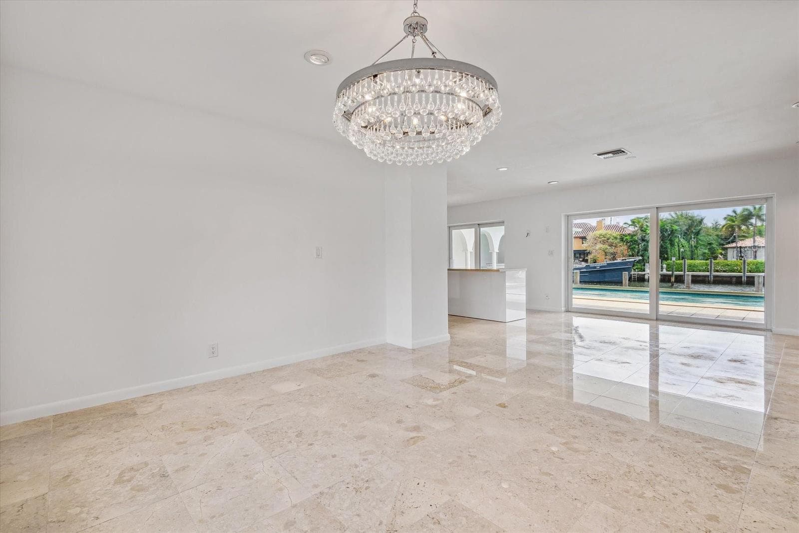 40 Isla Bahia Drive photo 3