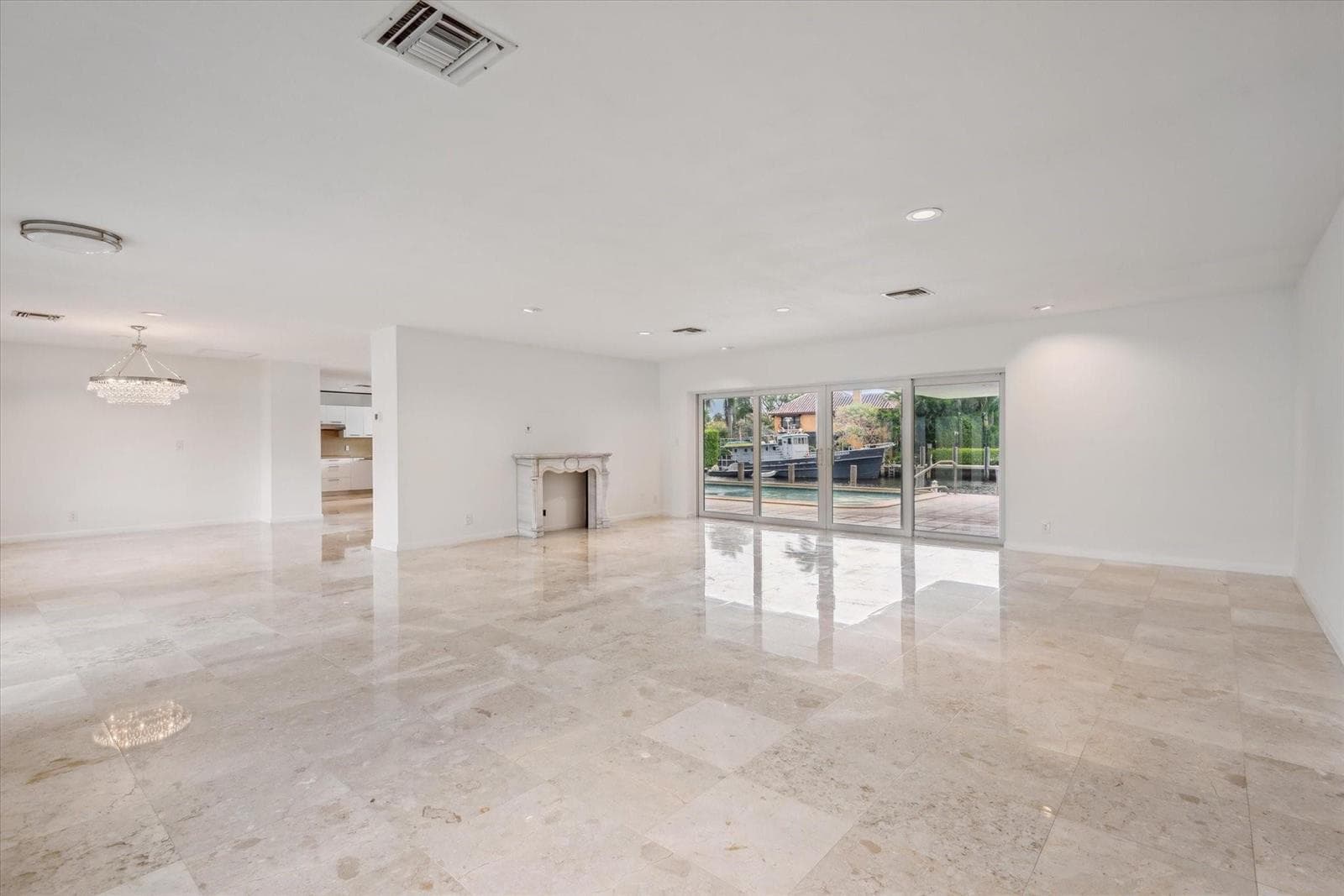 40 Isla Bahia Drive photo 9