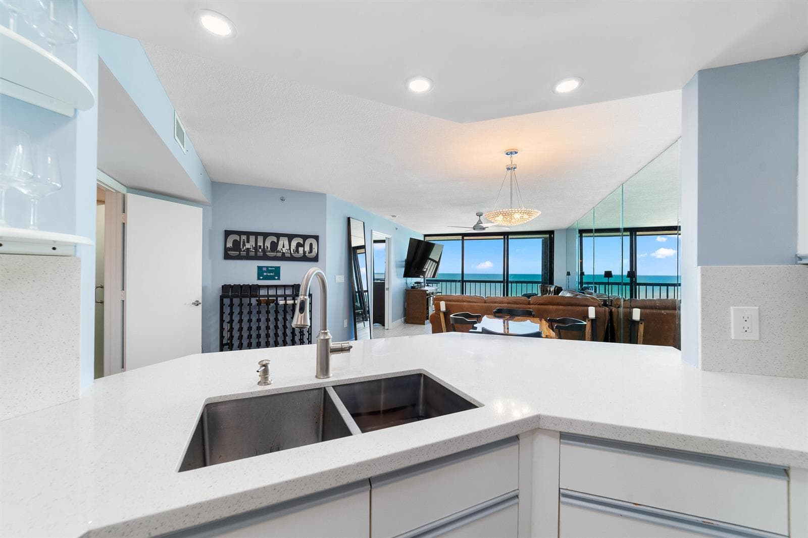 8800 S Ocean Drive 1102 photo 9
