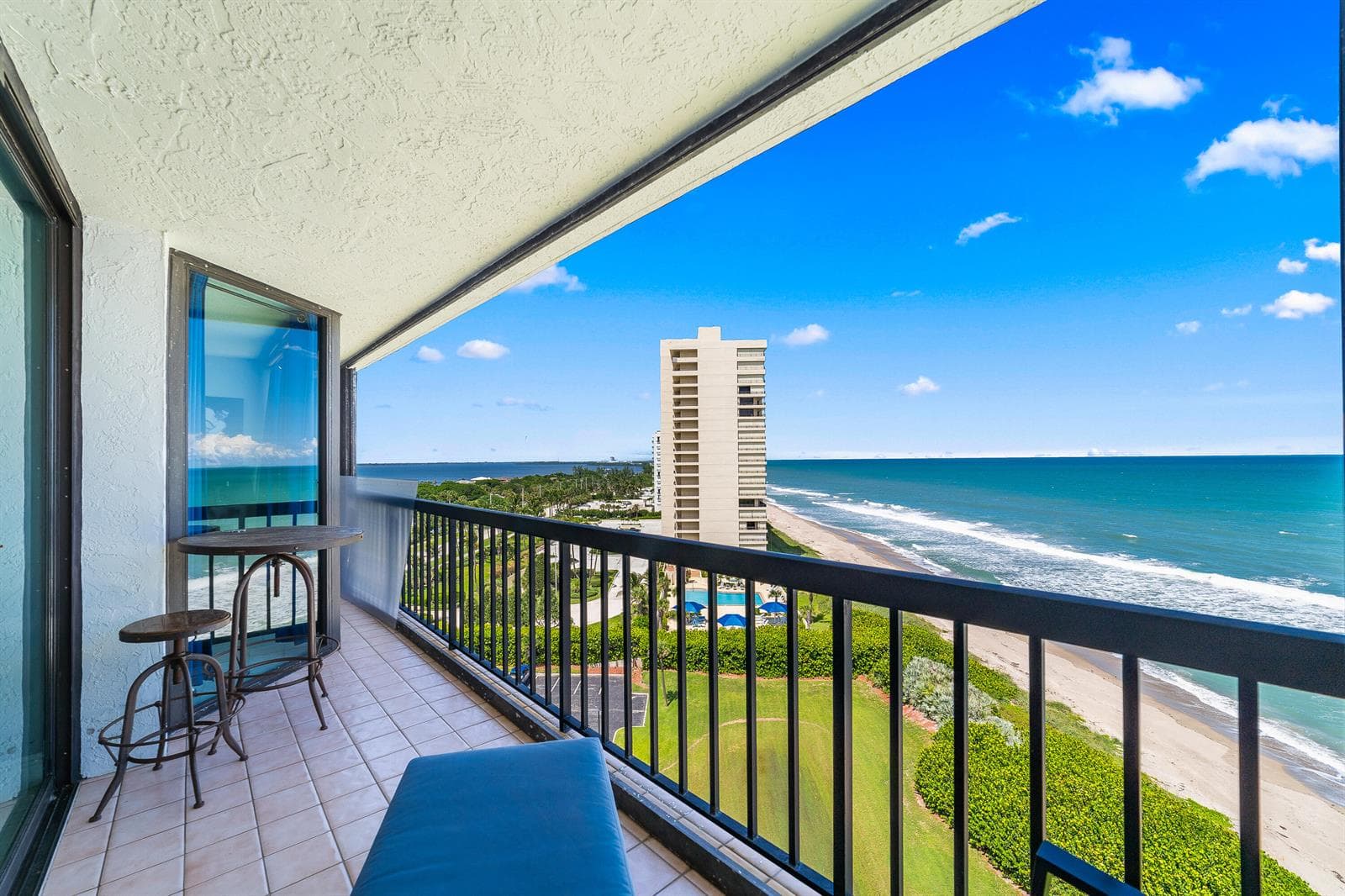 8800 S Ocean Drive 1102 photo 8