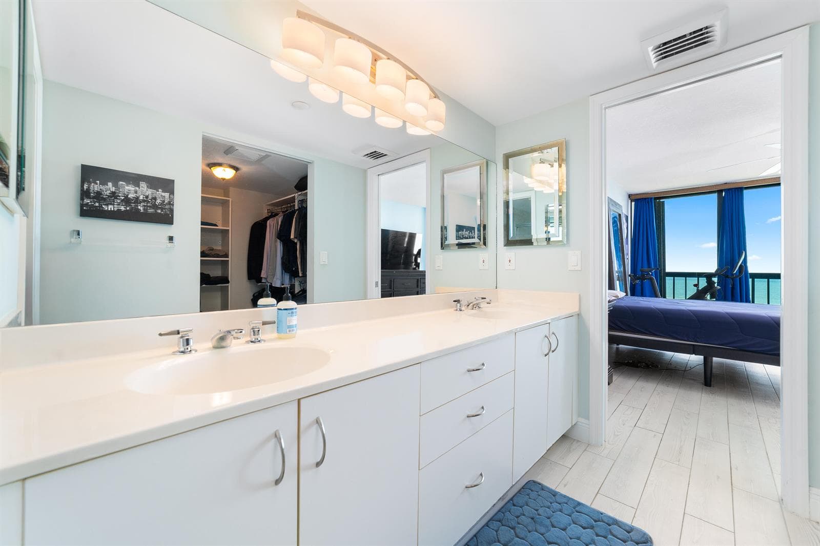 8800 S Ocean Drive 1102 photo 21