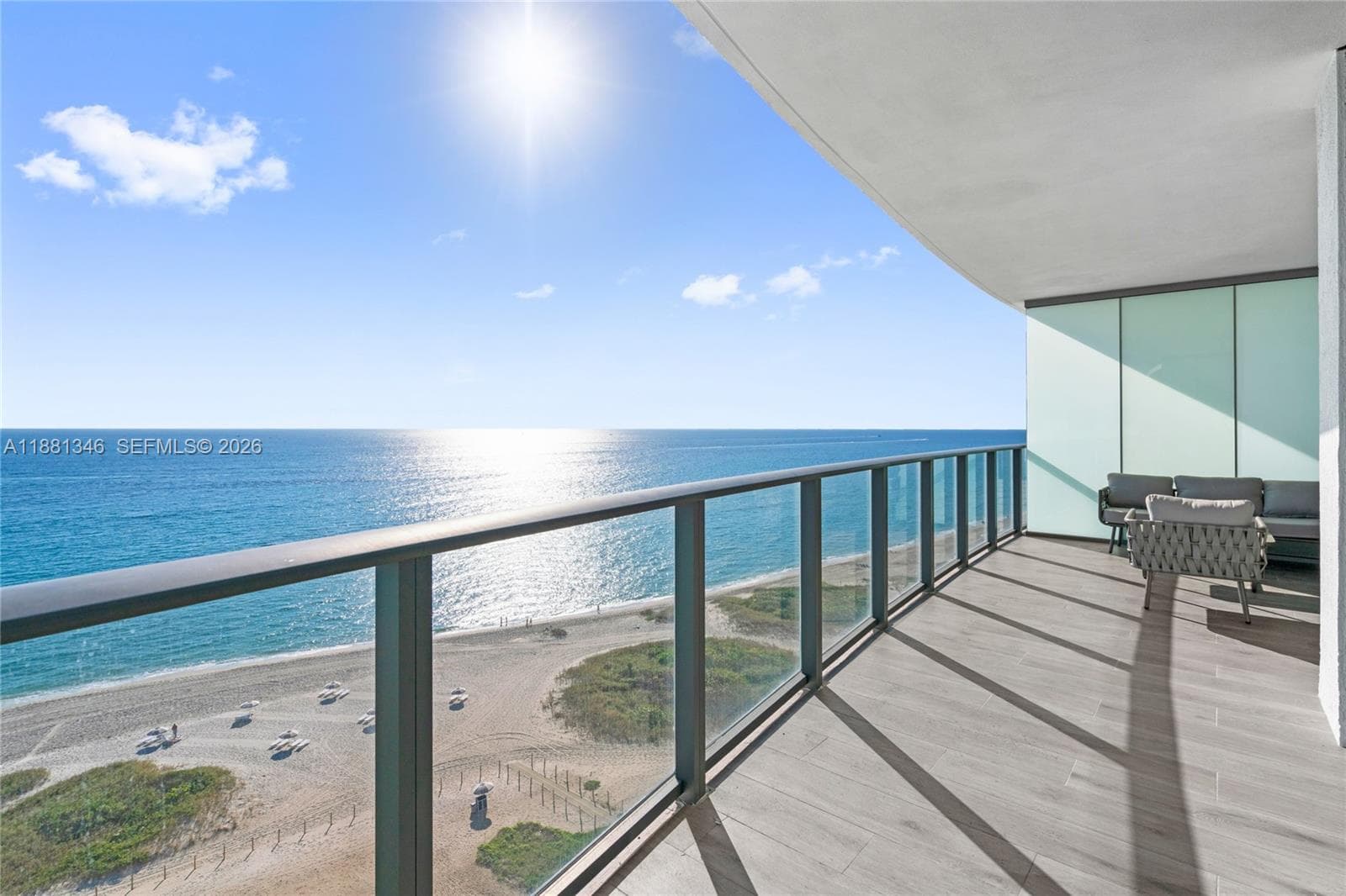 1116 Ocean Blvd 1404 photo 2