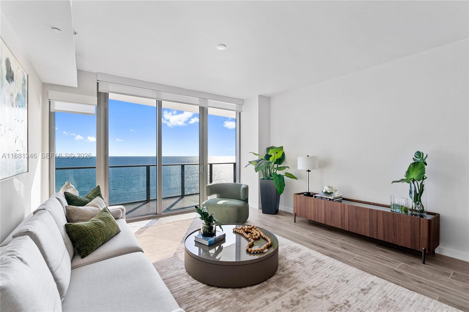 1116 Ocean Blvd 1404 photo 17