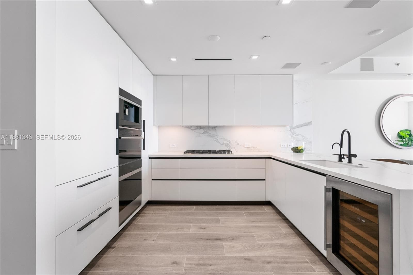 1116 Ocean Blvd 1404 photo 12
