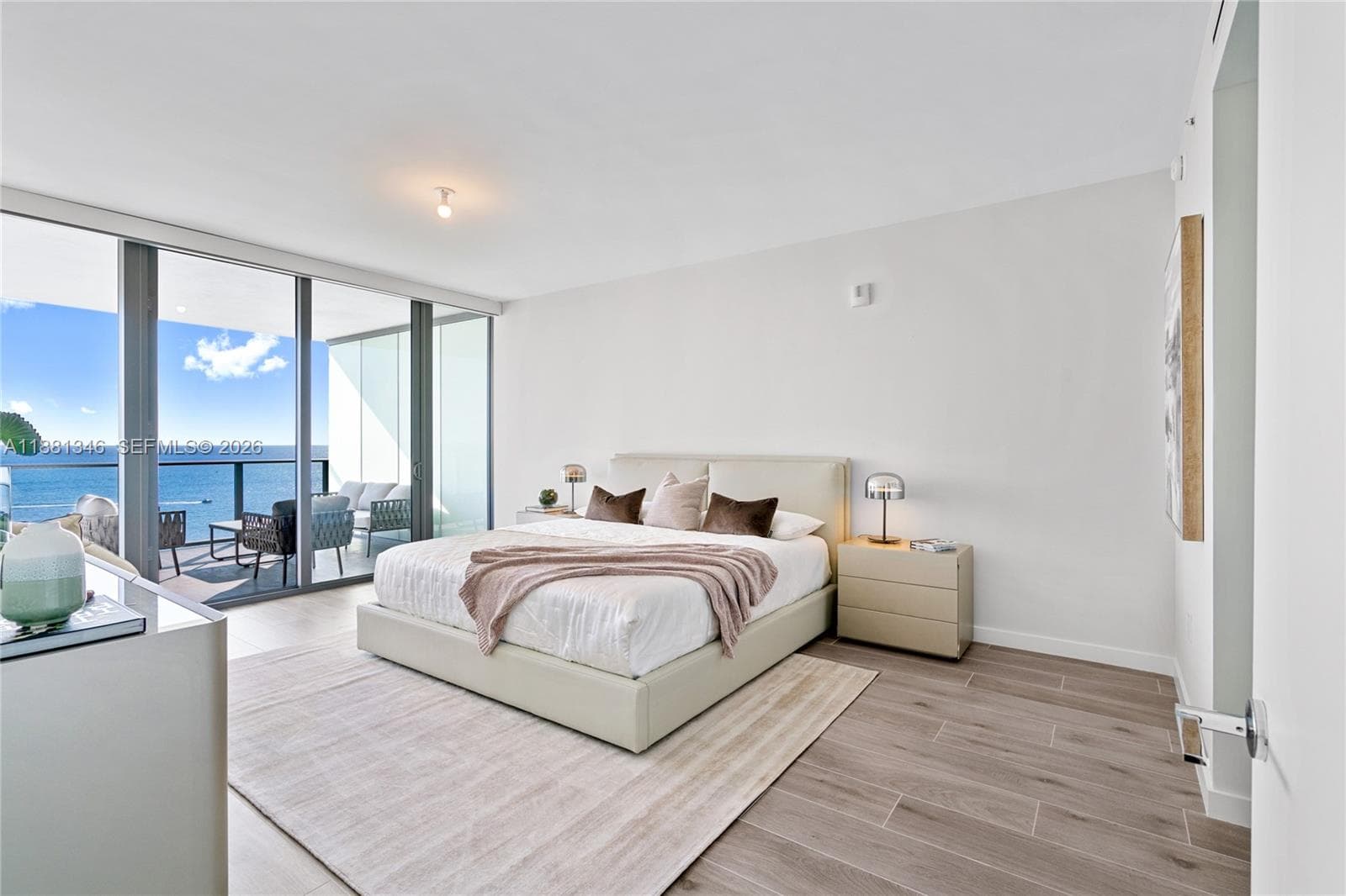 1116 N Ocean Blvd 1404 photo 20