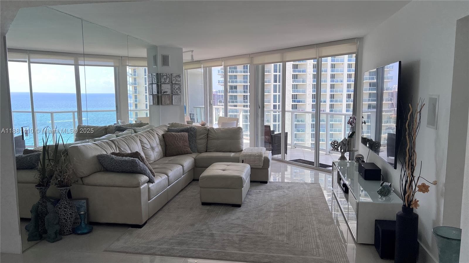 16485 Collins Ave 2334 photo 16