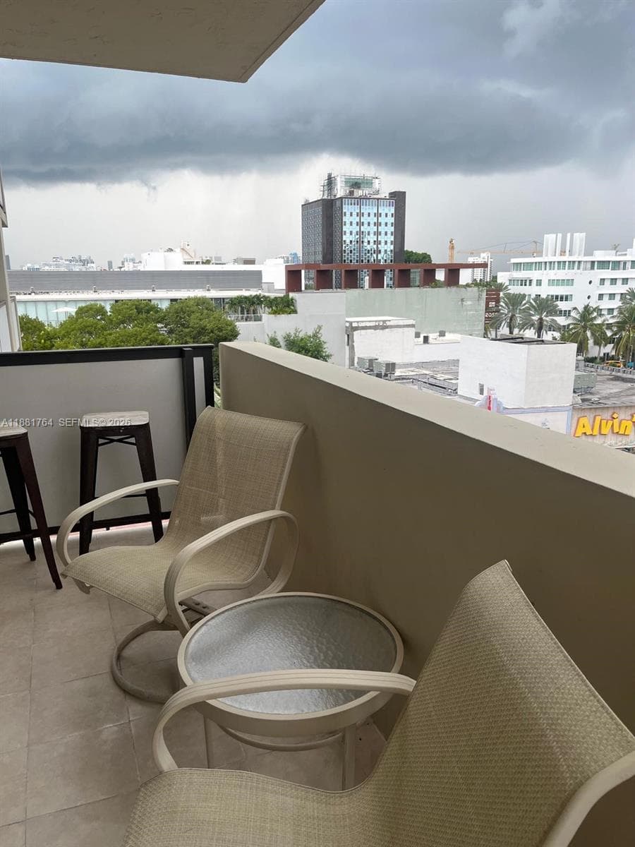 1621 Collins Ave 701 photo 6