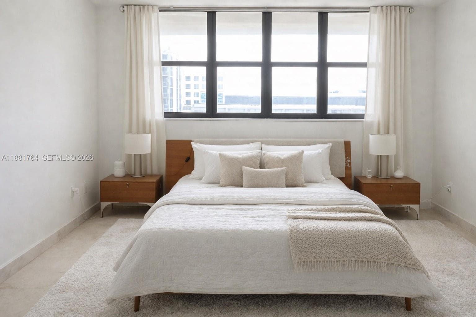 1621 Collins Ave 701 photo 17
