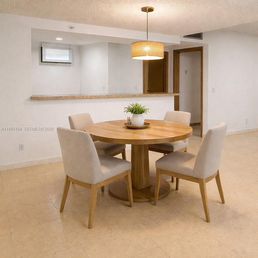 1621 Collins Ave 701 photo 14