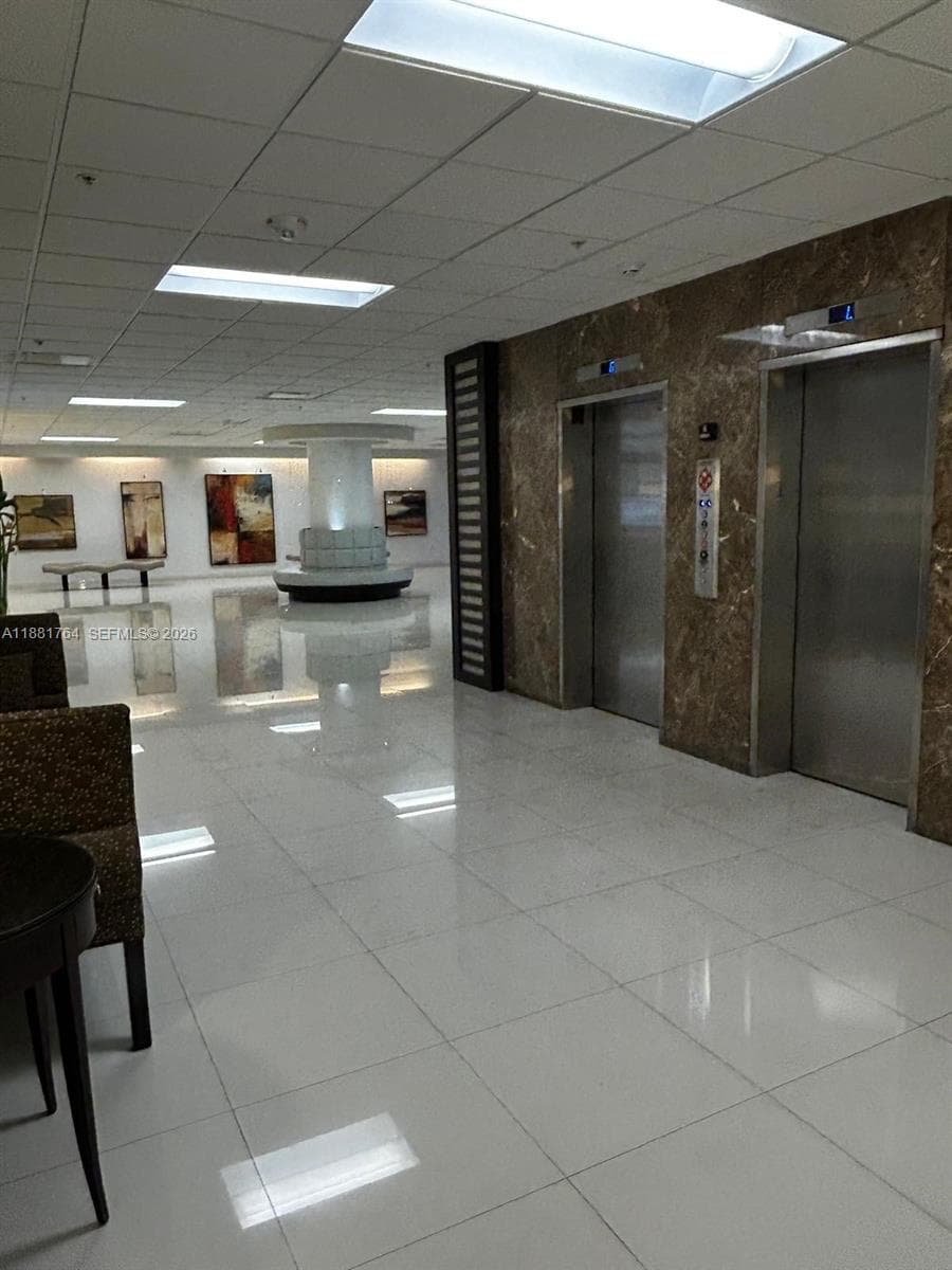 1621 Collins Ave 701 photo 8