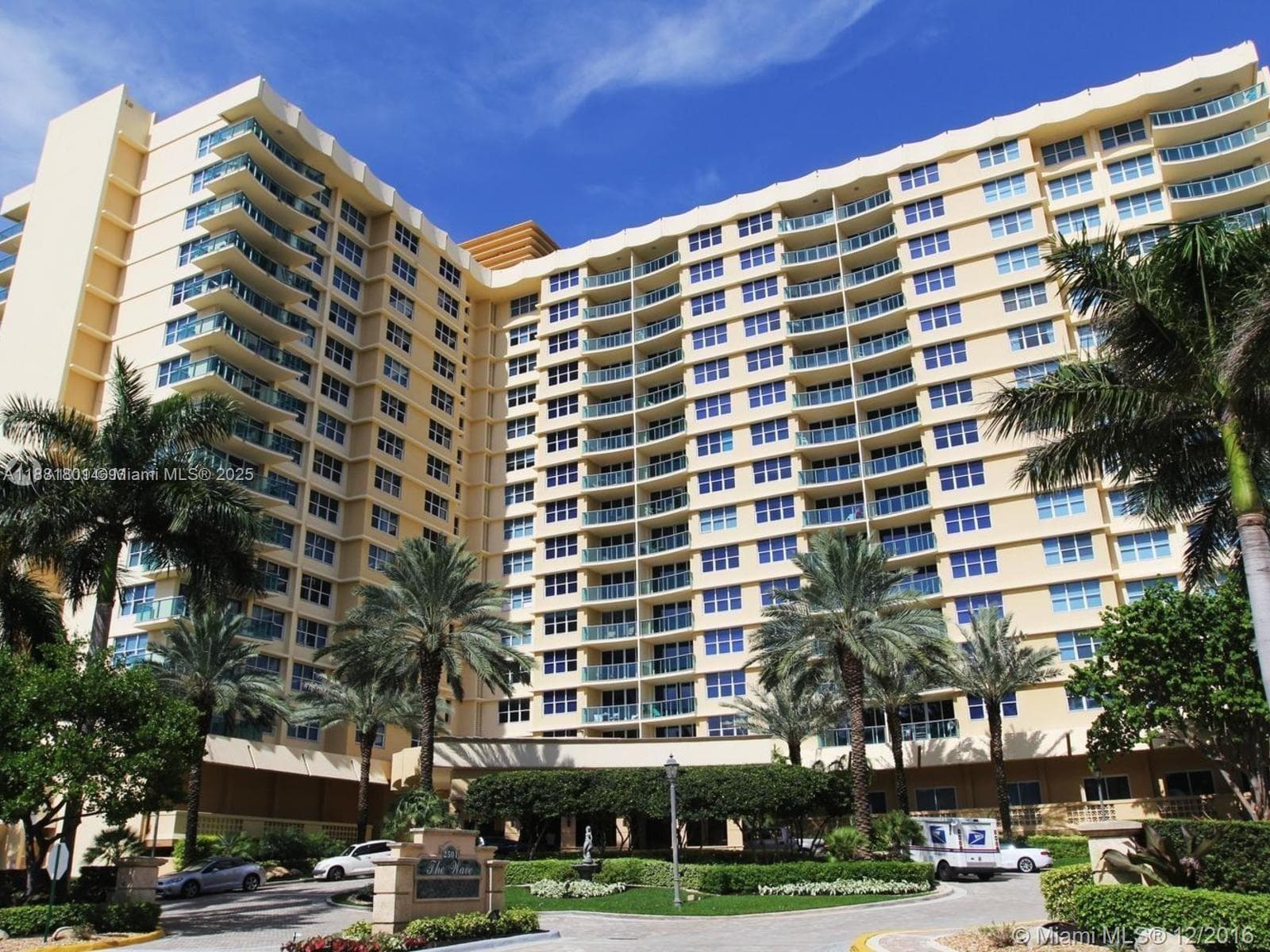 2501 S Ocean Dr 336 photo 4