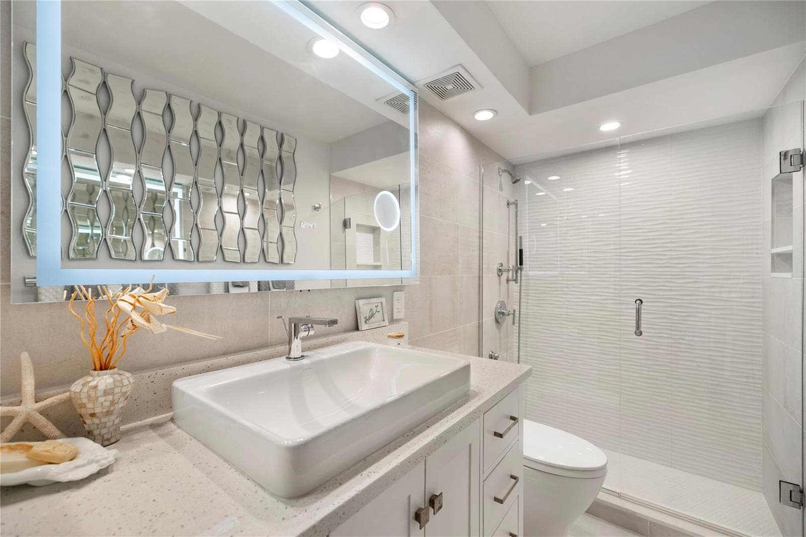 4450 Highway A1a 102 photo 19