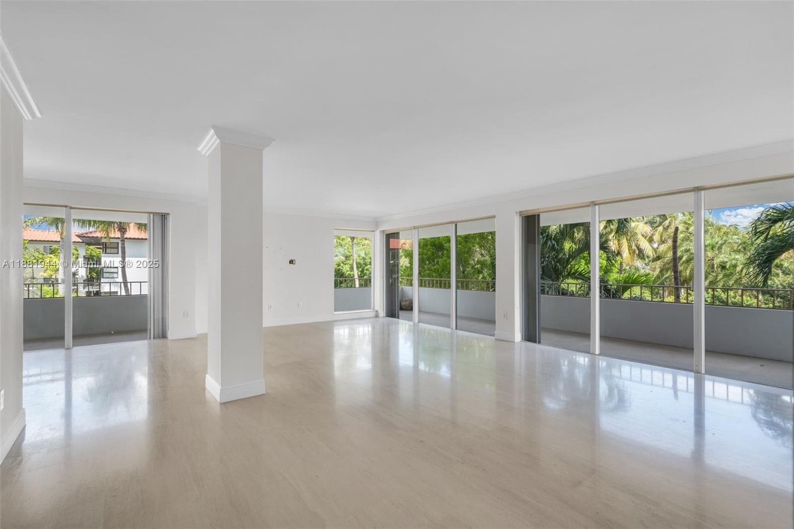 155 Ocean Lane Dr 300 photo 3