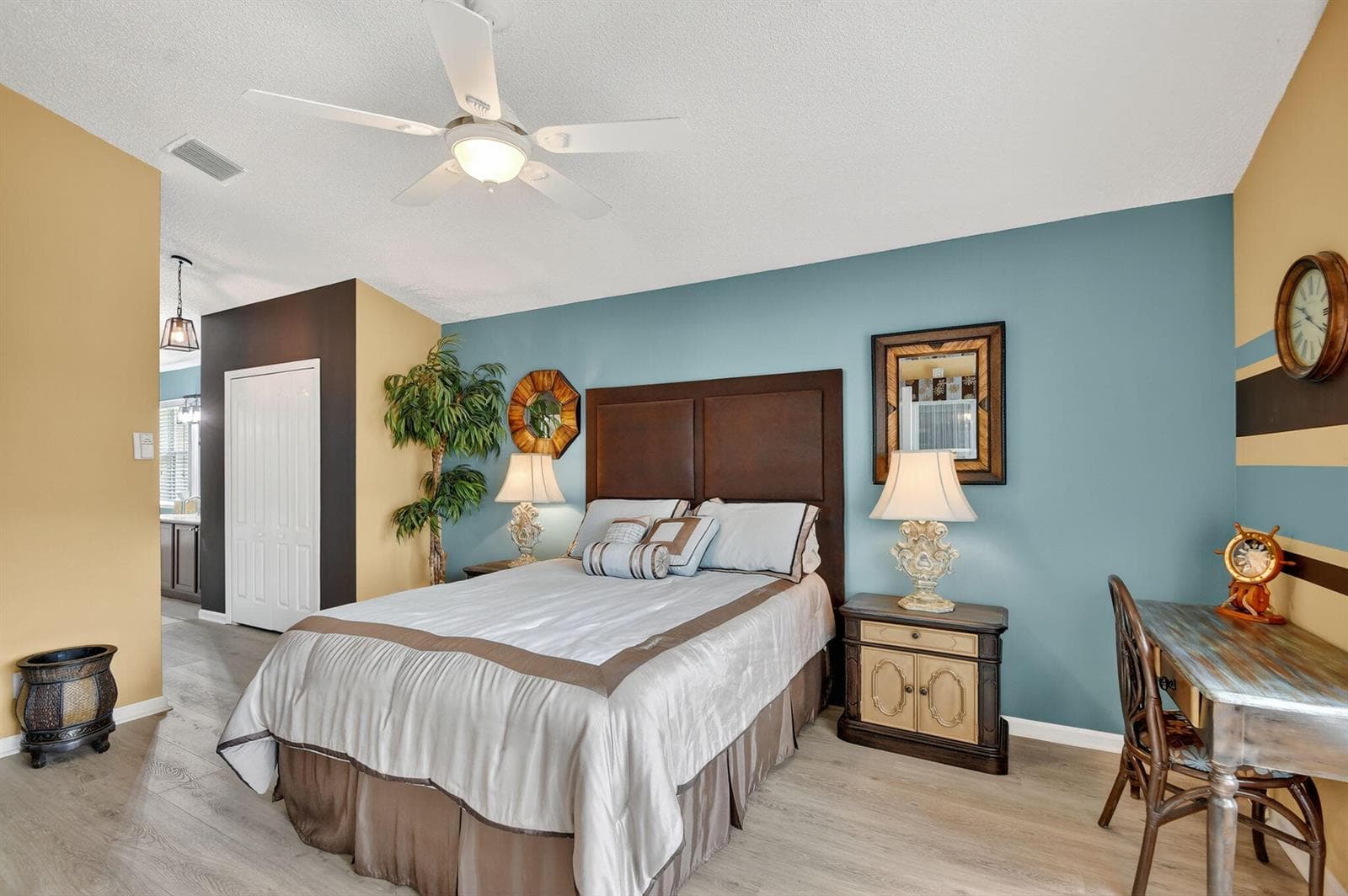 2249 Soundings Court photo 20